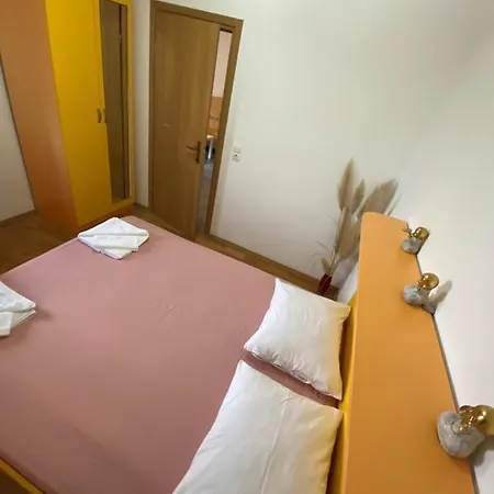 Zara 2 Baška Voda