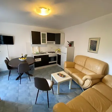 Apartman Zara 2 Baska Voda